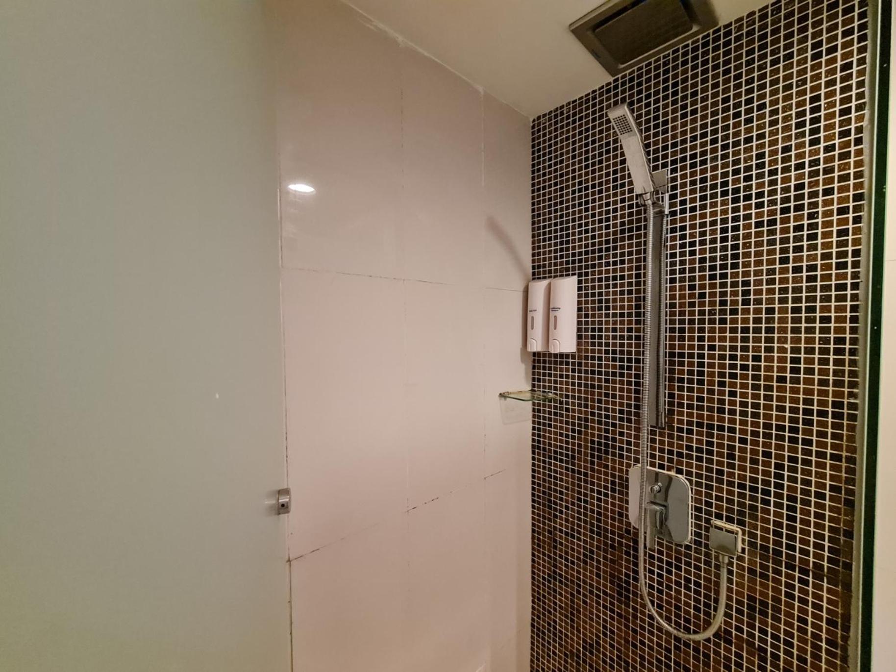 Hotel Sun Garden And Residences At South China Sea Place